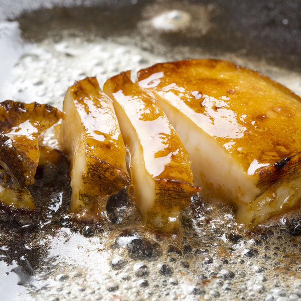 日本橋のイタリアンレストランはアワビ料理等をコースに使用しております